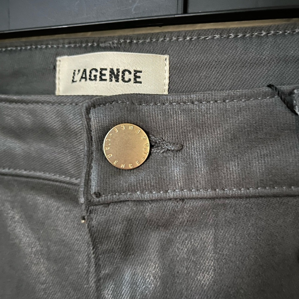 NWT L'AGENCE | Kendra Coated Cropped Flare Jean in DARK SHADOW COATED | 27 & 29 - Picture 13 of 16